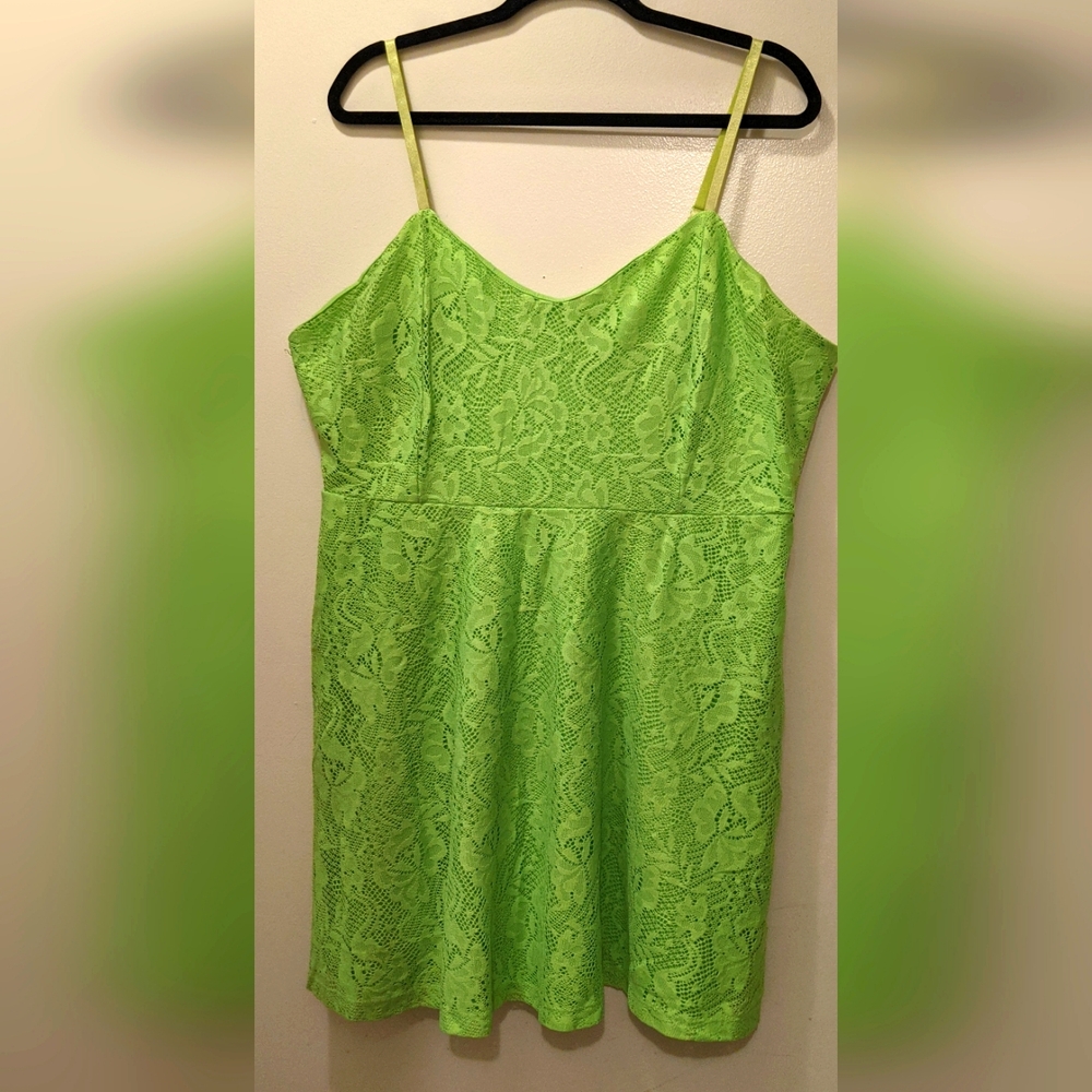 Vibrant Green Lace Dress